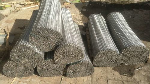 Latest company news about stainless steel 304 wire mesh belt dengan rantai