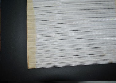 Kinerja Tinggi 100% Polyester Spiral Mesh 0,5-1.1mm Untuk Industri Kertas