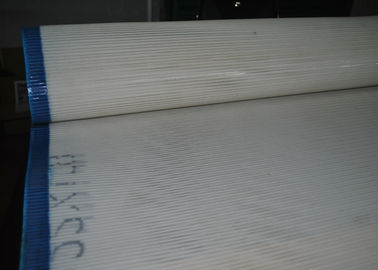Tahan Panas 100% Polyester Mesh Belt Untuk Pengering Konveyor, Warna Putih