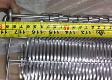 Harga yang bagus Dekorasi Flat Wire Conveyor Mesh Belt, 316 Stainless Conveyor Belt Umur Panjang on line