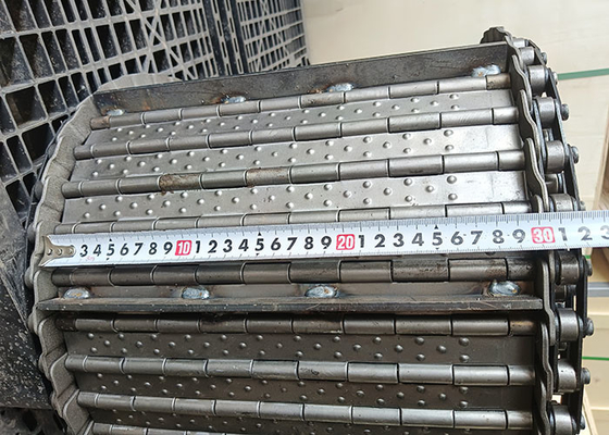 Harga yang bagus CNC Apron Steel Perforated Conveyor Steel Hinge Belt Chip Conveyor Chain on line