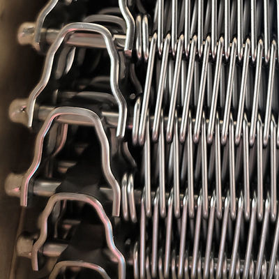 Harga yang bagus Roti Makanan Terowongan Pendingin Jalur Sabuk Konveyor Rantai Jaring Untuk Biskuit Kue Roti on line