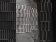 Rintangan Panas Tongkat Fleksibel 304 Stainless Steel Ladder Mesh Conveyor Belt Untuk Pizza Oven