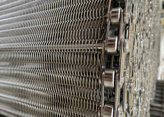 304 Stainless Steel Wire Mesh Conveyor Belt Untuk Tungku Anil Makanan