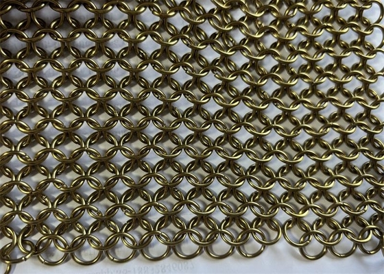 Emas Warna Dekoratif 316l Stainless Steel Ring Mesh Rantai Dipaku