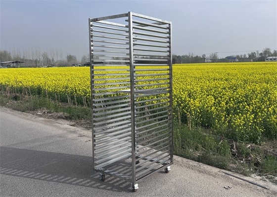 4 Inch Wheels stainless steel Rack Trolley 300 Kg Untuk Kamar Pengeringan