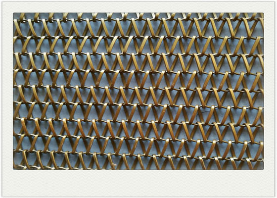 SUS310 Wire Mesh Conveyor Belt Dengan Rantai Seimbang Yang Digunakan Dalam Nampan Konveyor