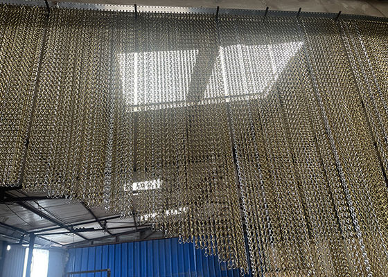 Harga yang bagus Dekoratif Hanging Aluminium Metal Mesh Chain Link Tirai Dengan Aksesoris on line
