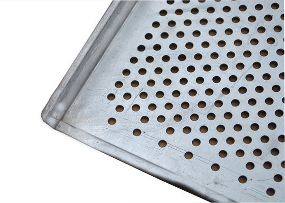 Nampan Kue Aluminium Datar Dan Berlubang Dengan Tepi Naikkan 20mm Tinggi Baki