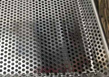 Harga yang bagus Logam berlubang 18x26 Inch Oven Baking Tray Dehydrator Mesh Tray 304 on line