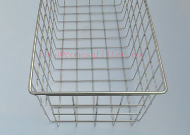Harga yang bagus 316 l Baki Sterilisasi Keranjang Stainless Steel Untuk Instrumen Bedah Kelas Medis on line