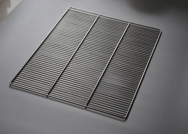 Harga yang bagus 12.7x10.5 Inch Grill Wire Mesh Tray, Pendinginan Baking Steel Mesh Tray on line