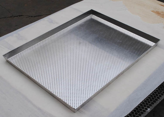 Harga yang bagus 0.8mm Aluminium Metal Baking Tray Panci Pengeringan Berlubang Dengan Lubang Bulat on line